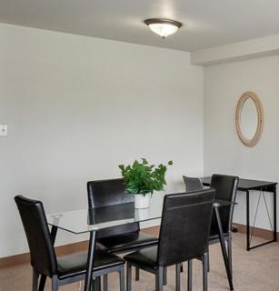 PP 501 Harrisburg Gem 2br, Pool, Parking - 7