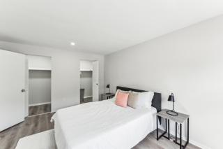 Pine Brook 1111 I State Of The Art 15 Bd Apt - Newark - 3