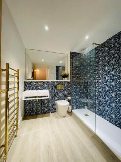 Designer Studio in Edinburgh with Free Parking - 1