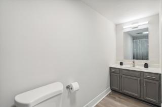 Pine Brook 618 I Cozy & Roomy I Gym & Pool - Newark - 6