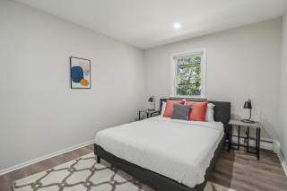Pine Brook 618 I Cozy & Roomy I Gym & Pool - Newark - 1