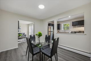 Pinebrook 914 I Popular 2br Apartment For Rent ! - Newark - 1