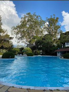 Apartamento Cond Vale do Sol - Hotel em Petrópolis - Itaipava Piscina Cinematográfica - Bom Sucesso - 8