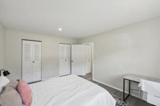 Pine Brook 1019 I Modern 15br Apartment ! Pool - Newark - 3