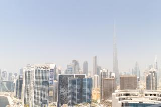 High Floor Studio with Burj Khalifa and Skyline View - 9