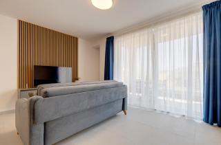 Wave Crest Holiday Apartments - St Paul's Bay - 2