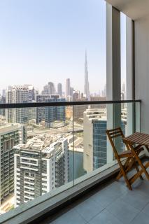 High Floor Studio with Burj Khalifa and Skyline View - 0