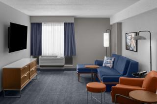 Courtyard by Marriott Pittsburgh University Center - 1