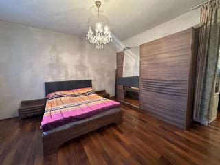 Rent a house near sightseeings - 8