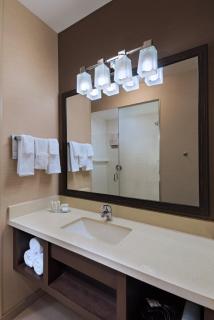 Fairfield Inn and Suites by Marriott Austin Northwest/Research Blvd - 5