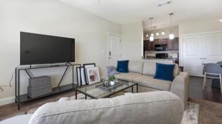Landing at Mission Hill - 1 Bedroom in Downtown New Braunfels - New Braunfels - 6