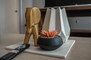 Landing at Hagert and York 1 Bedroom in East Kensington - 5