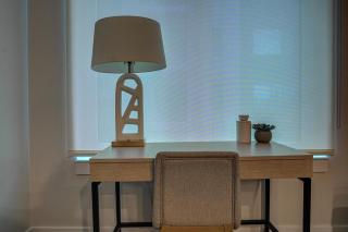 Landing at Hagert and York 1 Bedroom in East Kensington - 3