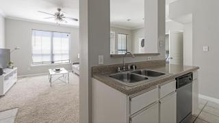 Landing at The Milano - 1 Bedroom in Briar Forest - Houston - 1