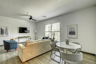 Landing at The Leo - 1 Bedroom in Myrtle Beach - 2