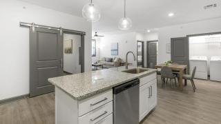 Landing at The Leo - 1 Bedroom in Myrtle Beach - 7