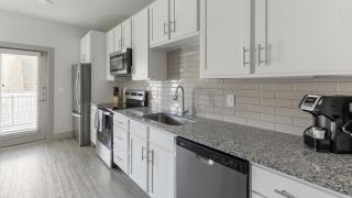 Landing at The Duvall - 1 Bedroom in Grand Prairie - Grand Prairie - 4