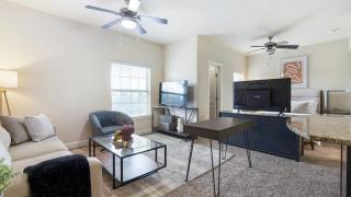 Landing at Mission Hill - Studio in Downtown New Braunfels - New Braunfels - 4