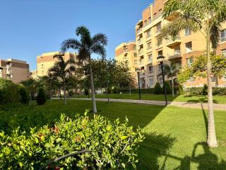 Luxury Inn: 2BR Amazing location in Madinaty B11 - Madinaty - 3