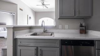 Landing at The Milano - 1 Bedroom in Briar Forest - Houston - 2