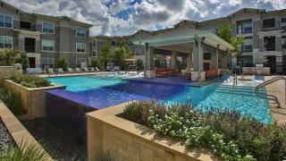 Landing at The Grayson - 2 Bedrooms in Cypressdale - 6