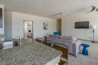 Landing at The Grayson - 2 Bedrooms in Cypressdale - 4