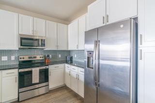 Landing at Enclave at Woodland Lakes - 1 Bedroom in The Woodlands - Conroe - 6