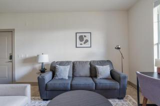 Landing at The Grayson - 1 Bedroom in Cypressdale - 9