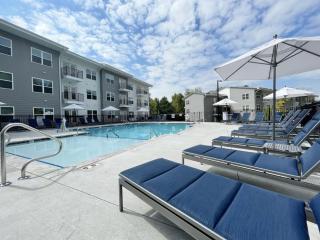Landing at Emery Villages - 2 Bedrooms in Concord - Concord - 9
