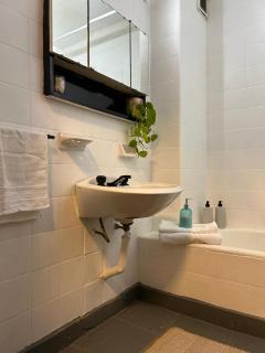 Excelente Ubicación Dpto - 2