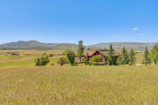 Heavenly Steamboat Home: 50 Acres, Hot Tub, Views! - 9