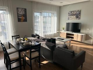 Your home - Spacious Apartment in City Center, with Balcony & Self Check-in - Vilnius - 4