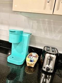 406 Luxury KING BED in central city of Philad - 3