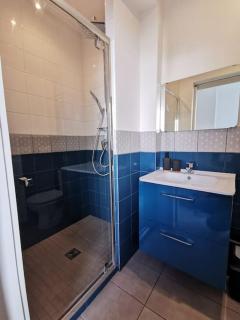 Suite 110 Jacuzzi et Sauna privatisé avec suite - 6