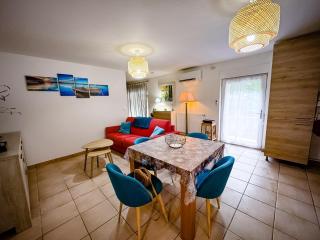 DREAM HOLIDAY 26 - Charmant T2 4 Pers 38m2 Terrasse de 14m2- Clim, Wifi, Parking - Sur RN7 au calme - au cœur de Livron sur Drôme à 5Km l'Autouroute Proximité A7 - 7
