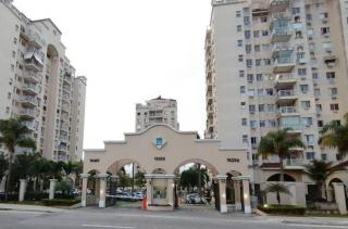 Apto completo com infra e ótima localização no Recreio dos Bandeirantes - 0