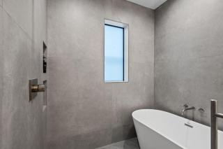 Warm Modern New Townhome in Tampa Heights - 1