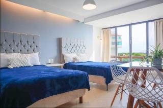 Apartment with Lagoon View - 0