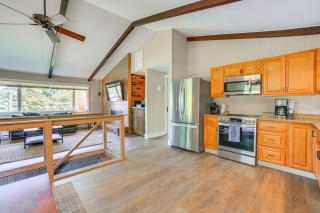 Inviting Vermont Home On Mount Ascutney! - Brownsville - 3