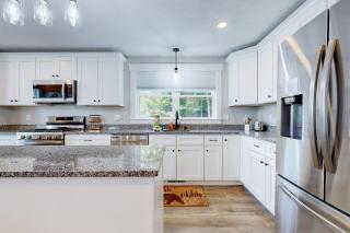 Hilltop Hideaway - 1