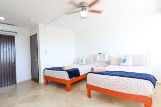 Modern with Lagoon View - 9