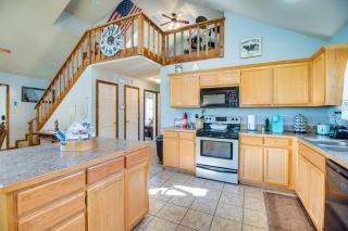 Incredible Log Home 1 Mile From Lake Tenkiller - 2
