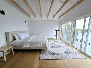 Ocean View Retreat - Hubbards - 0