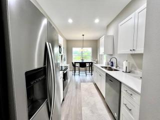 Central Cedar Falls New Construction Townhome! - Cedar Falls - 9