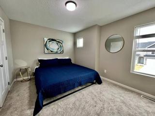 Central Cedar Falls New Construction Townhome! - Cedar Falls - 3