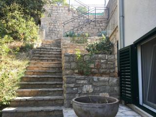 Seaside secluded apartments Cove Torac, Hvar - 8653 - Gdinj - 3
