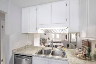 Peaceful Townhouse 1 mile to Beach Okaloosa Island Relax Replenish - 5