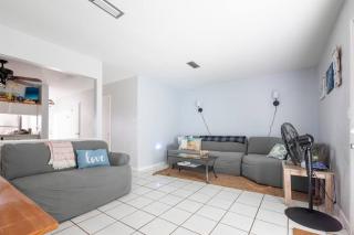 Peaceful Townhouse 1 mile to Beach Okaloosa Island Relax Replenish - Fort Walton Beach - 3