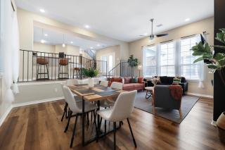 Townhome - Modern Boho - Heights - King bed - Houston - 1