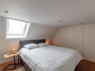 Rosalie 0301 renovated apartment in De Haan - 1